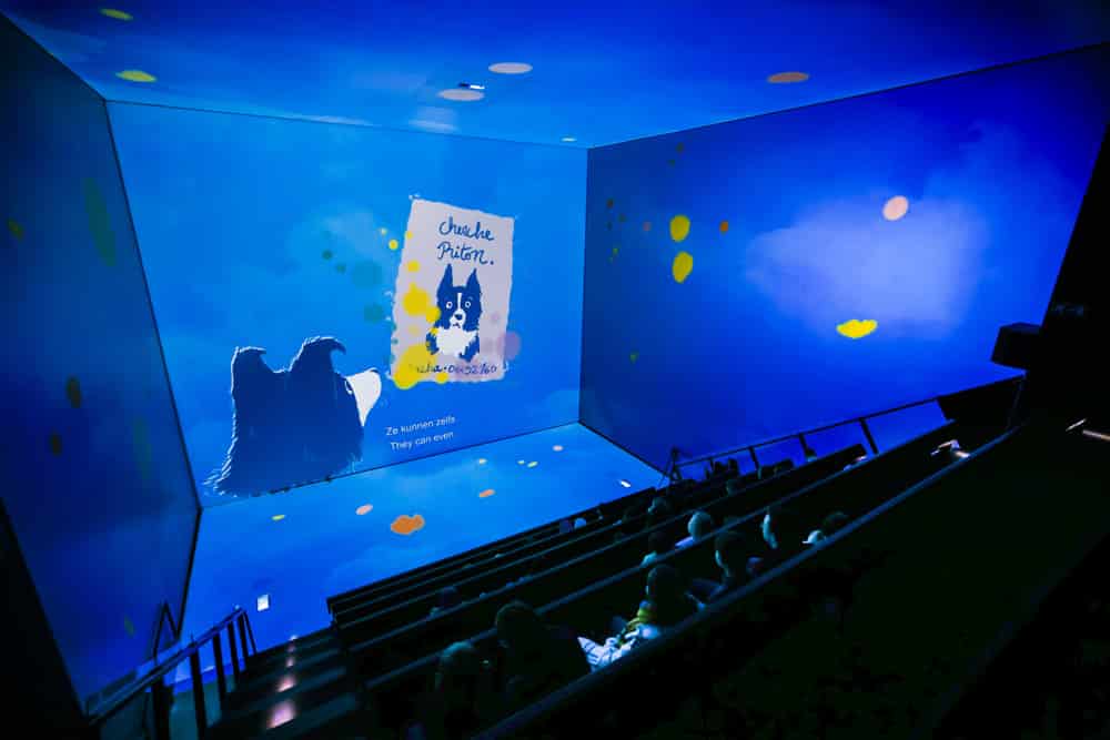 Projection du film PAS BETES sur 5 écrans salle de cinéma SPARKOH!