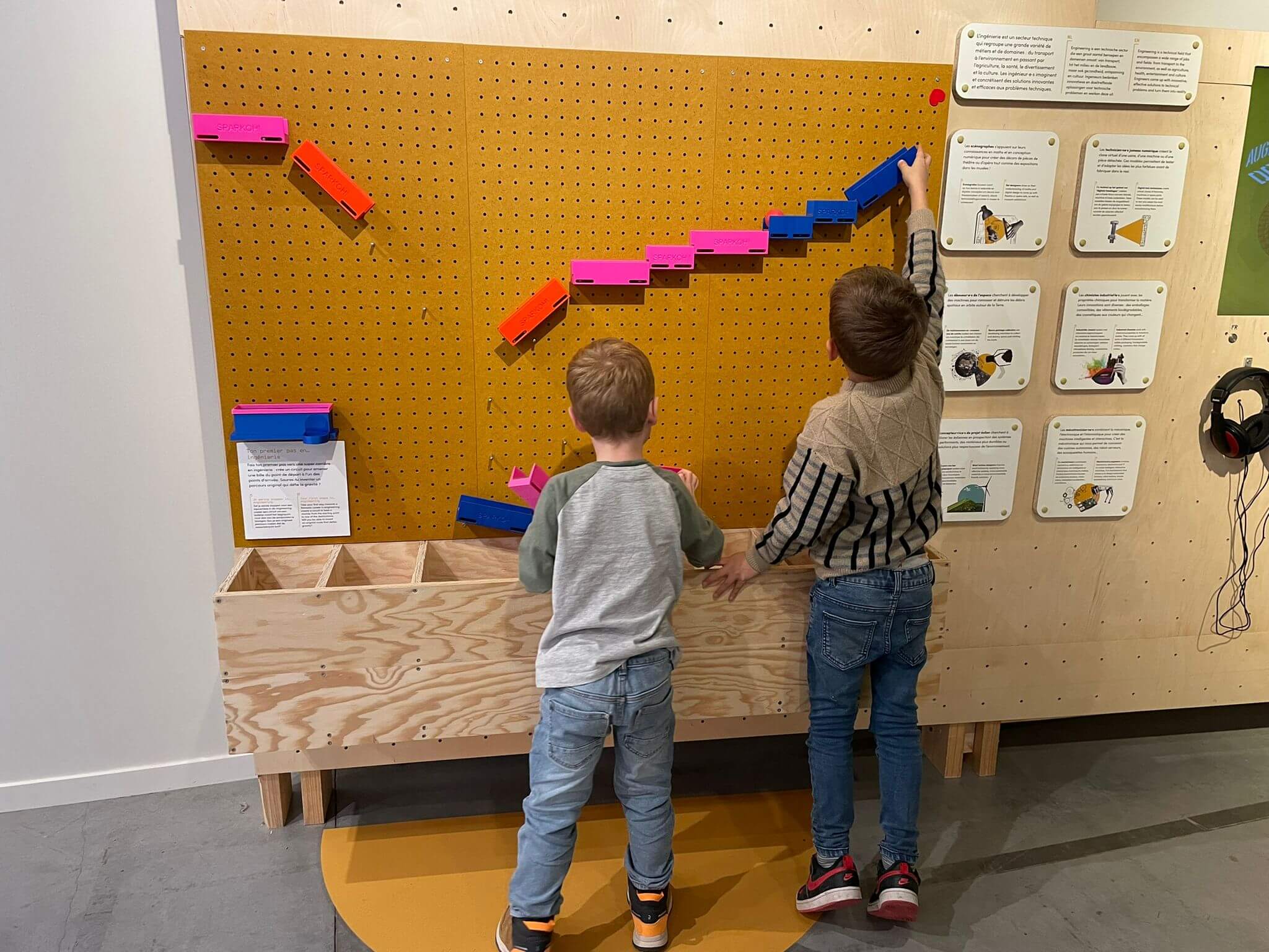 Système à billes enfants expo SPARKOH! toi demain