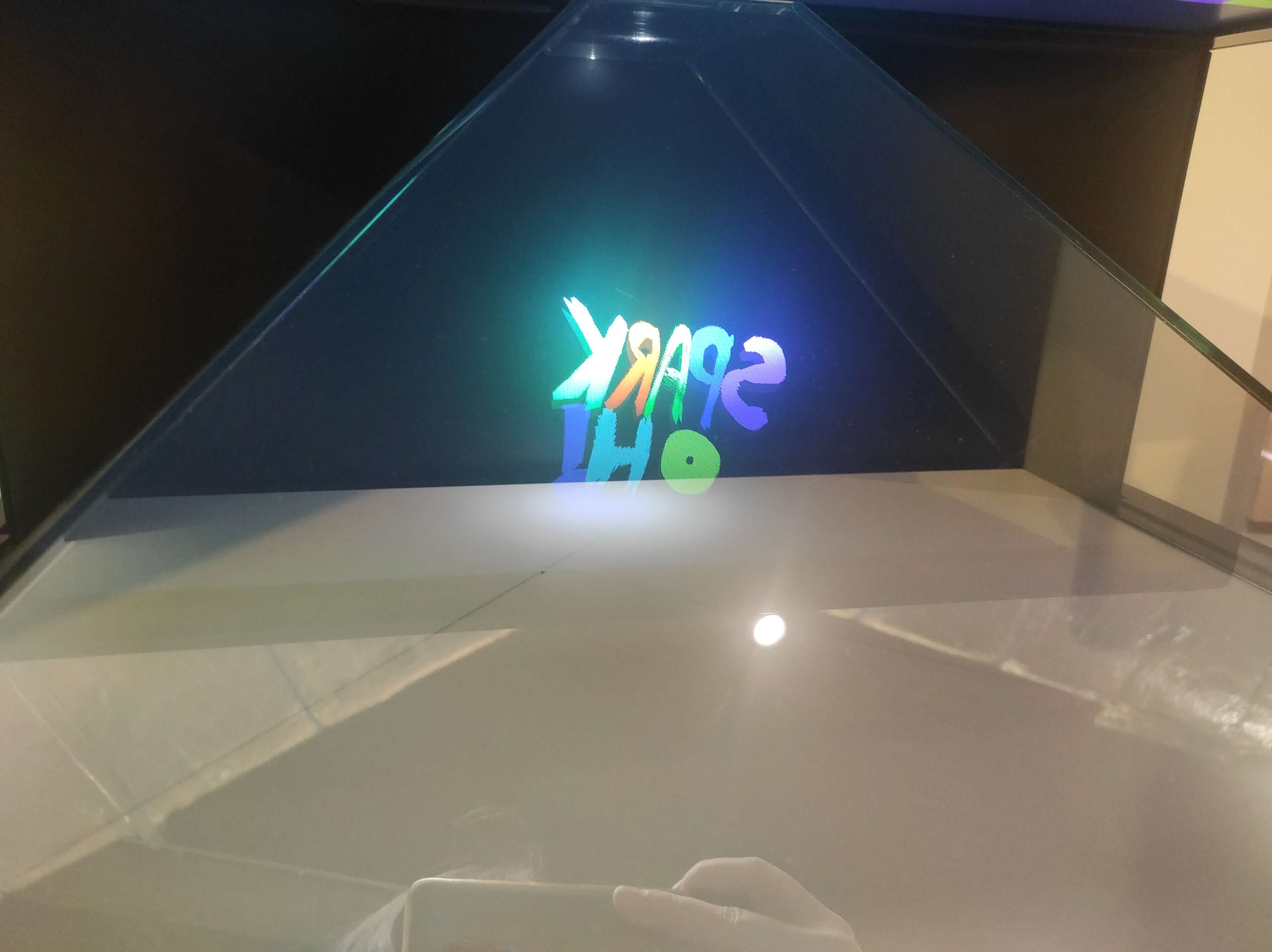 Hologramme expo toi demain sparkoh