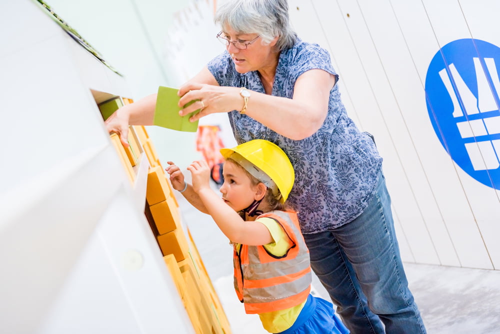 Idee voor een familie-uitstap: een geslaagde dag met grootouders en kleinkinderen bij SPARKOH!